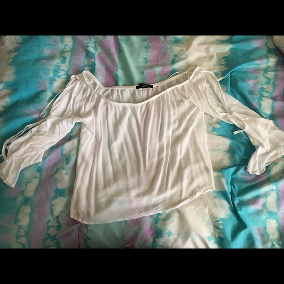 Off Shoulder Top - Picture 2 of 2